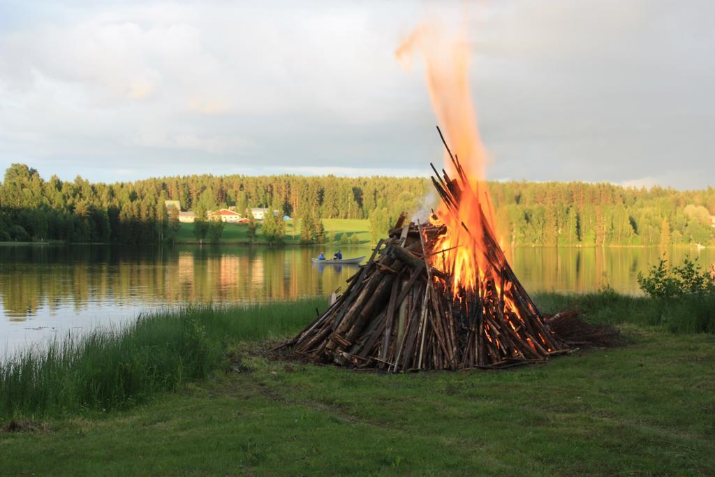 Haapasaaren Lomakyla Hotel Ruovesi Bagian luar foto